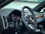 Porsche Cayenne Coupé 3.0 E-Hybrid | Sport Design | Panorama | Trekhaak | Head-up | Leder | CarPlay | 360 camera |
