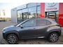 Toyota Yaris Cross 1.5 Hybrid 115 First Edition STOEL/STUUR/VOORRUITVERWARM. P-SENSOREN KEYLESS ANDROID/APPLE KEYLESS