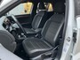 Volkswagen T-Roc 1.5 TSI 150PK DSG R-Line / Panorama dak / Digital Cockpit Pro / Elektrisch Achterklep /  Afneembare  Trekhaak / Achteruitrijcamera / 17''LMV **