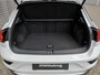 Volkswagen T-Roc 1.5 TSI 150PK DSG R-Line / Panorama dak / Digital Cockpit Pro / Elektrisch Achterklep /  Afneembare  Trekhaak / Achteruitrijcamera / 17''LMV **