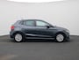 SEAT Ibiza 1.0 TSI Style Business Intense 95 PK | Navigatie | Apple Carplay/Android Auto | Achteruitrijcamera | Climate Control | Cruise Control | Privacy Glass | Parkeersensoren | Lichtmetalen velgen |
