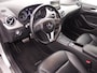 Mercedes-Benz B-klasse 180 Ambition AUTOMAAT / XENON / LEDER / ZWARTE HEMEL / NAVI / AIRCO / PDC / CRUISE / NL-AUTO