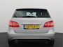 Mercedes-Benz B-klasse 180 Ambition AUTOMAAT / XENON / LEDER / ZWARTE HEMEL / NAVI / AIRCO / PDC / CRUISE / NL-AUTO