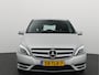 Mercedes-Benz B-klasse 180 Ambition AUTOMAAT / XENON / LEDER / ZWARTE HEMEL / NAVI / AIRCO / PDC / CRUISE / NL-AUTO