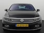 Volkswagen Passat Variant 1.5 TSI Elegance Business R FACELIFT / R-LINE / AUTOMAAT / GR NAVI / TREKHAAK / STOELVERW / CAMERA / FULL LED / NL-AUTO