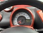 Toyota Aygo 1.0 VVT-i Dynamic Orange AIRCO / ELEK RAMEN / BLUETOOTH / NL-AUTO