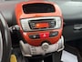 Toyota Aygo 1.0 VVT-i Dynamic Orange AIRCO / ELEK RAMEN / BLUETOOTH / NL-AUTO