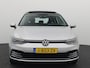Volkswagen Golf 1.5 eTSI 150PK 1st Edition Style AUTOMAAT / PANORAMADAK / FULL LED / SFEER / STOELVERW / NAVI / CARPLAY / DAB+ / ACC / NL-AUTO