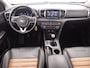 Kia Sportage 1.6 GDI DynamicLine TREKHAAK / LEDER / STOELVERW / CARPLAY / CAMERA / NAVI / CLIMA / PDC / NL-AUTO