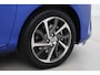 Toyota Yaris 1.5 Hybrid Premium | Navigatie | Stoelverwarming | Keyless | Cruise Control | Clima | Camera | 16 inch | Rijstrooksensor | Bluetooth