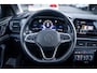 Volkswagen T-Cross 1.0 TSI Life Edition | Airco | Lichtmetalen velgen 17" | Voorstoelen verwarmd