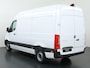 Mercedes-Benz Sprinter 317 CDI | L2 H2 | Aut. | RWD | PRO | BPM VRIJ! | 3500 KG AHW | CARPLAY | ANDROID AUTO | 3-ZITS | CRUISE | CAMERA | AIRCO | SPOORASSISTENT | DODEHOEKDETECTIE |