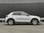 Volkswagen T-Roc 1.5 TSI 150pk DSG R-Line | Trekhaak | Camera | Ergonomische Stoel