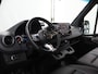 Mercedes-Benz Sprinter 319 CDI | Aut. | L2 H1 | Select | Distronic Plus | LM Velgen | 3500 KG. Trekhaak | 3-zits | Navigatie | Parkeercamera | Laadruimte-betimmering | Certified