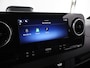 Mercedes-Benz Sprinter 319 CDI | Aut. | L2 H1 | Select | Distronic Plus | LM Velgen | 3500 KG. Trekhaak | 3-zits | Navigatie | Parkeercamera | Laadruimte-betimmering | Certified