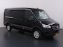 Mercedes-Benz Sprinter 319 CDI | Aut. | L2 H1 | Select | Distronic Plus | LM Velgen | 3500 KG. Trekhaak | 3-zits | Navigatie | Parkeercamera | Laadruimte-betimmering | Certified