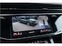Audi Q8 60 TFSI e quattro S-Line Competition Panodak ACC Achteras Bestr. Head Up 360 Oled Massage Softcl. B&O Stoelvent. Trekhaak VOL !!!