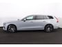 Volvo V60 T6 Recharge AWD Core - Parkeercamera achter - Verwarmde voorstoelen, stuur & achterbank - Parkeersensoren voor & achter - Cruise control - Extra getint glas - 18' LMV