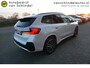 BMW X1 23I 204PK M-SPORT SUPER NETTE STAAT VOLLEDIG DEALER ONDERHOUDEN ELECTR.TREKHAAK 360CAMERA ZWARTE HEMEL VOL LEDER STOELVERWARMING CRUISE CLIMA KEYLESS ELECTR.KLEP LMV FULL LED ENZ...