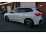 BMW X1 XDRIVE 23I 204PK M-SPORT SUPER NETTE STAAT VOLLEDIG DEALER ONDERHOUDEN ELECTR.TREKHAAK 360CAMERA ZWARTE HEMEL VOL LEDER STOELVERWARMING CRUISE CLIMA KEYLESS ELECTR.KLEP LMV FULL LED ENZ...