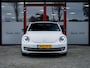 Volkswagen Beetle Cabriolet 1.4 TSI Sport 160PK | Fender Audio | Bi-Xenon Koplampen | Stoelverwarming | Climate Control | Cruise Control | Navigatie | Parkeersensoren | Lederen Bekleding | Sporttellers | Multifunctioneel Stuurwiel |