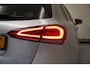Mercedes-Benz A-klasse 180 AMG Line Aut. [ Panorama Widescreen Sfeerverlichting LED Stoelverwarming ]