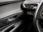 Peugeot 5008 1.2 PureTech Sport 7 Persoons (APPLE CARPLAY, GROOT NAVI, LANE ASSIST, GETINT GLAS, LEDEREN SPORTSTOELEN, PARKEERSENSOREN, CRUISE, NIEUWE APK, NIEUWSTAAT)