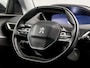 Peugeot 5008 1.2 PureTech Sport 7 Persoons (APPLE CARPLAY, GROOT NAVI, LANE ASSIST, GETINT GLAS, LEDEREN SPORTSTOELEN, PARKEERSENSOREN, CRUISE, NIEUWE APK, NIEUWSTAAT)