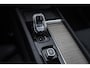 Volvo XC60 2.0 T6 Plug-in hybrid AWD Ultra Dark Trekhaak| Google | Harmen Kardon | Adaptieve Cruise controle | BLIS | Climate Controle | Pilot Assist |
