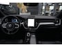 Volvo XC60 2.0 T6 Plug-in hybrid AWD Plus Dark 350pk Panoramadak/Stoelverwarming/360Camera
