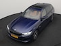 BMW 3-Serie Touring 320e Plug In Hybrid 204pk Dealer O.H. PHEV | Panodak | Widescreen Navi | Camera | Lederen Sportstoelen Verwarmd | Sfeerverlichting | Apple Carplay | Navigatie | Virtual | DAB | Tansanitblau II Metallic |
