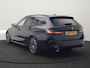 BMW 3-Serie Touring 320e Plug In Hybrid 204pk Dealer O.H. PHEV | Panodak | Widescreen Navi | Camera | Lederen Sportstoelen Verwarmd | Sfeerverlichting | Apple Carplay | Navigatie | Virtual | DAB | Tansanitblau II Metallic |