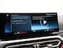 BMW 3-Serie Touring 320e Plug In Hybrid 204pk Dealer O.H. PHEV | Panodak | Widescreen Navi | Camera | Lederen Sportstoelen Verwarmd | Sfeerverlichting | Apple Carplay | Navigatie | Virtual | DAB | Tansanitblau II Metallic |