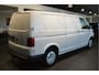 Volkswagen Transporter 2.0 TDI L2H1 airco navi pdc cruise trekhaak 150 pk !!