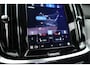Volvo V60 2.0 T8 Plug-in hybrid AWD Ultra Dark | Full Option | Bowers & Wilkins | Massage | Trekhaak | HUD |