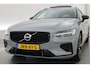 Volvo V60 2.0 T8 Plug-in hybrid AWD Ultra Dark | Full Option | Bowers & Wilkins | Massage | Trekhaak | HUD |