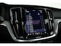 Volvo V60 2.0 T8 Plug-in hybrid AWD Ultra Dark | Full Option | Bowers & Wilkins | Massage | Trekhaak | HUD |
