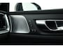 Volvo V60 2.0 T8 Plug-in hybrid AWD Ultra Dark | Full Option | Bowers & Wilkins | Massage | Trekhaak | HUD |