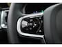 Volvo V60 2.0 T8 Plug-in hybrid AWD Ultra Dark | Full Option | Bowers & Wilkins | Massage | Trekhaak | HUD |