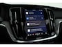 Volvo V60 2.0 T8 Plug-in hybrid AWD Ultra Dark | Full Option | Bowers & Wilkins | Massage | Trekhaak | HUD |