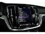 Volvo V60 2.0 T8 Plug-in hybrid AWD Ultra Dark | Full Option | Bowers & Wilkins | Massage | Trekhaak | HUD |