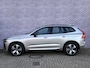 Volvo XC60 2.0 T6 Plug-in hybrid AWD Plus Dark 360 Camera | Trekhaak | Panorama dak | High Performance Audio | Memory stoelen | leder | stoel + stuur verwarming | draadloos telefoon lader | All Season banden |