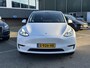 Tesla Model Y Long Range AWD 75 kWh | VAN: €39.900,- VOOR: €35.877,- UW EINDEJAARSVOORDEEL: €4.023,- | SOH 94% | ACCU PAKKET GARANTIE T/M 2031/160K KM | 12 MAANDEN BOVAG GARANTIE | VOOR & ACHTER STOELEN VERWARMD | STUURWIEL VERWARMD | PANO DAK | ELKT. ACHTERKLEP | STOELEN MET GEHEUGEN |