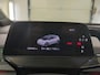 Volkswagen ID.3 Life 58 kWh Navigatie Apple Carplay/Android Auto Parkeersensoren achter Adaptive Cruise Control Stoel- en stuurverwarming Full Led Climate Control