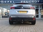 Peugeot 3008 SUV Active PureTech 130pk H6, Rijklaarprijs, Navigatie Climate control Trekhaak Sensoren