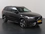 Volvo XC90 2.0 T8 Recharge AWD Ultimate Dark | 360 Camera | Licht-Pakket | Bowers & Wilkins Sound | Trekhaak | Sportstoelen | DAB | Seat-Comfort-Pakket | Apple CarPlay/Android Auto | Panoramadak | 12,3" Display | HUD | Adaptieve Cruise Control | Luchtvering |