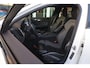 Volvo V60 T6 Twin Engine 340pk AWD R-DESIGN I Trekhaak I Stuur/stoelverwarming I Memory | ACC I Navi I Climate