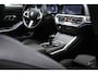 BMW 3-Serie Touring 320e M-Sport | LASER LED | STOELVERWARMING | HOUTAFWERKING | DAB | APPLE | 18"