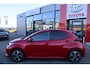 Toyota Yaris HYBRID 115 DYNAMIC STOEL/STUURVERW. 16"LM-VELGEN PRIVACY-GLASS LED-PAKKET