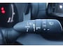 Toyota Yaris HYBRID 115 DYNAMIC STOEL/STUURVERW. 16"LM-VELGEN PRIVACY-GLASS LED-PAKKET